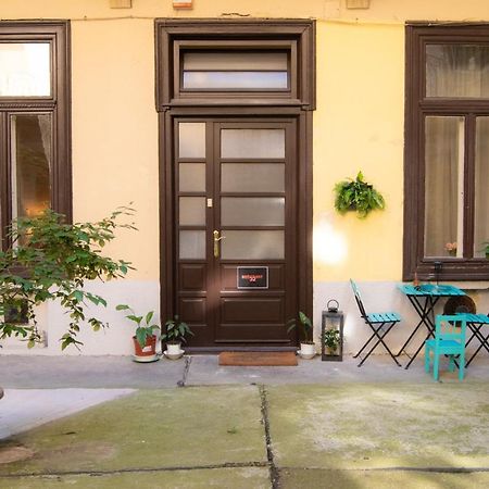 Broadway City Center, Fully Equipped, 4 Person Budapest Bagian luar foto