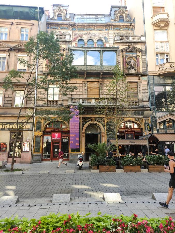 Broadway City Center, Fully Equipped, 4 Person Budapest Bagian luar foto