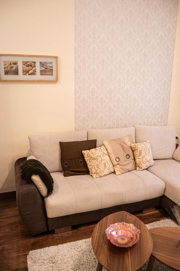 Broadway City Center, Fully Equipped, 4 Person Budapest Bagian luar foto